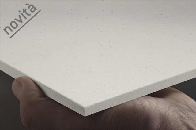 <p>
	<em>Scopri la nuova lastra <strong>EQUITONE [natura] N164 White</strong>: questa <strong>novità assoluta</strong> è ispirata alla morbida ed elegante tavolozza di colori della natura ed è perfettamente abbinata alle raffinate e autentiche tonalità del fibrocemento ecologico. </em></p>
<p>
	 </p>
<p>
	<strong>EQUITONE [natura]</strong> è un pannello con una <strong>base colorata in massa</strong>, con una <strong>verniciatura colorata semi-trasparente</strong>. Questo aspetto naturale che lascia intravedere le fibre del cemento dona al materiale <strong>raffinatezza ed eleganza</strong>.</p>
<p>
	 </p>
<p>
	Il pannello finito è a prova di umidità e <strong>stabile ai raggi UV</strong>. La parte posteriore riceve una verniciatura protettiva trasparente. Esiste la <strong>versione [pro]</strong>, utilizzabile non solo in facciata ma anche in <strong>copertura</strong> grazie ad uno speciale trattamento in produzione.</p>
<p>
	 </p>
<p>
	Per ulteriori informazioni e richiedere un campione della nuova tinta bianca della gamma EQUITONE [natura] visita la pagina <a href=